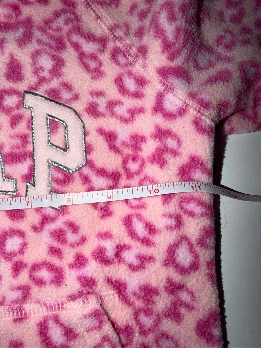 Baby gap hooded pullover